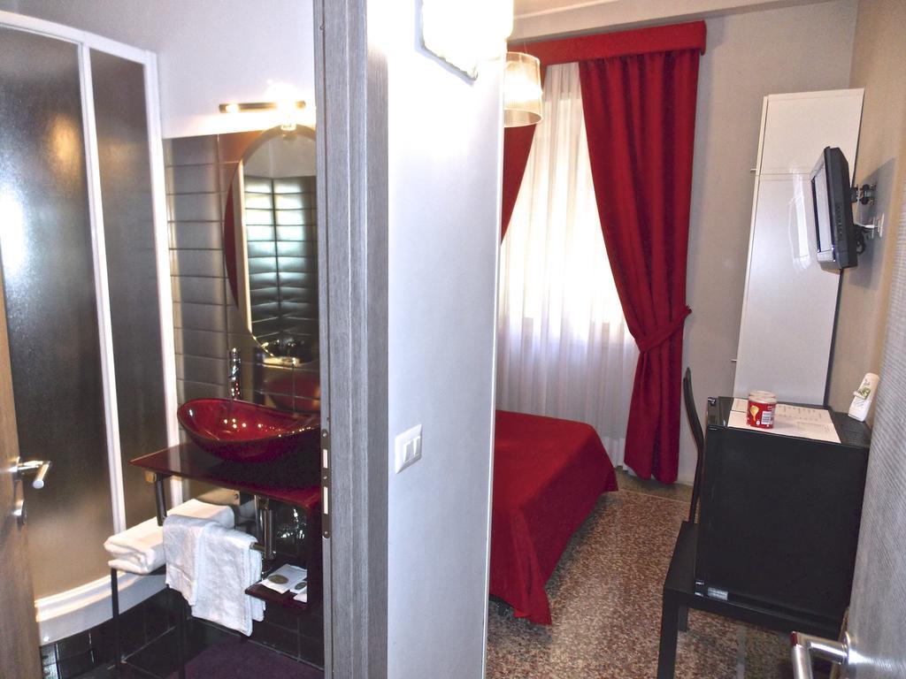 Domus Fabiola - Vaticano Rome Chambre photo